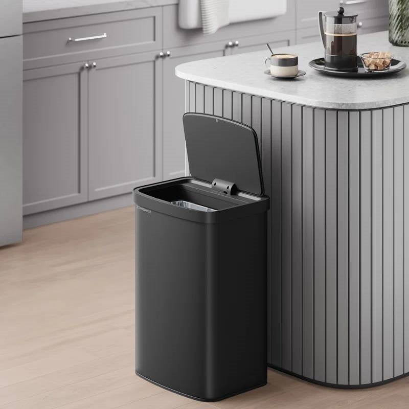 Blk 13 Gal. Touchless Trash Can