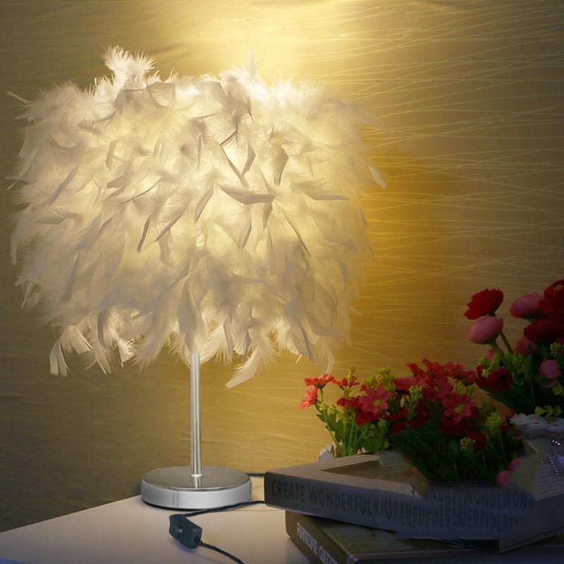 Feather Crystal Table Lamp
