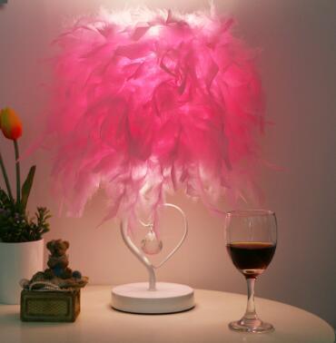 Feather Crystal Table Lamp