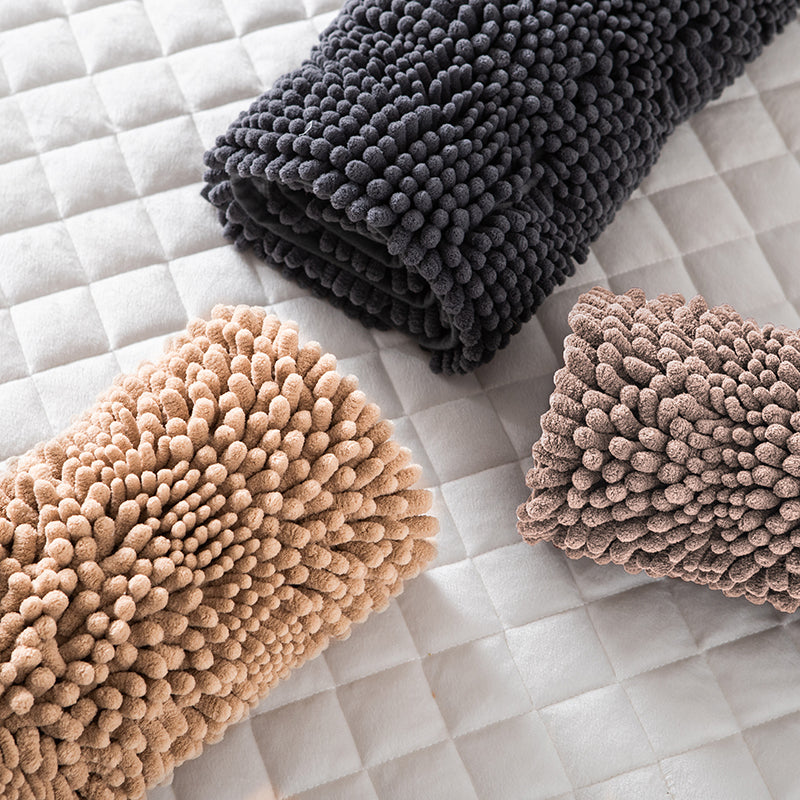 Absorbent Non-Slip Bathroom Mat