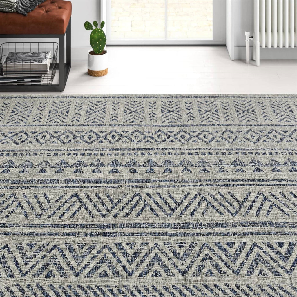 6.5'x9' Indoor/Outdoor Area Rug