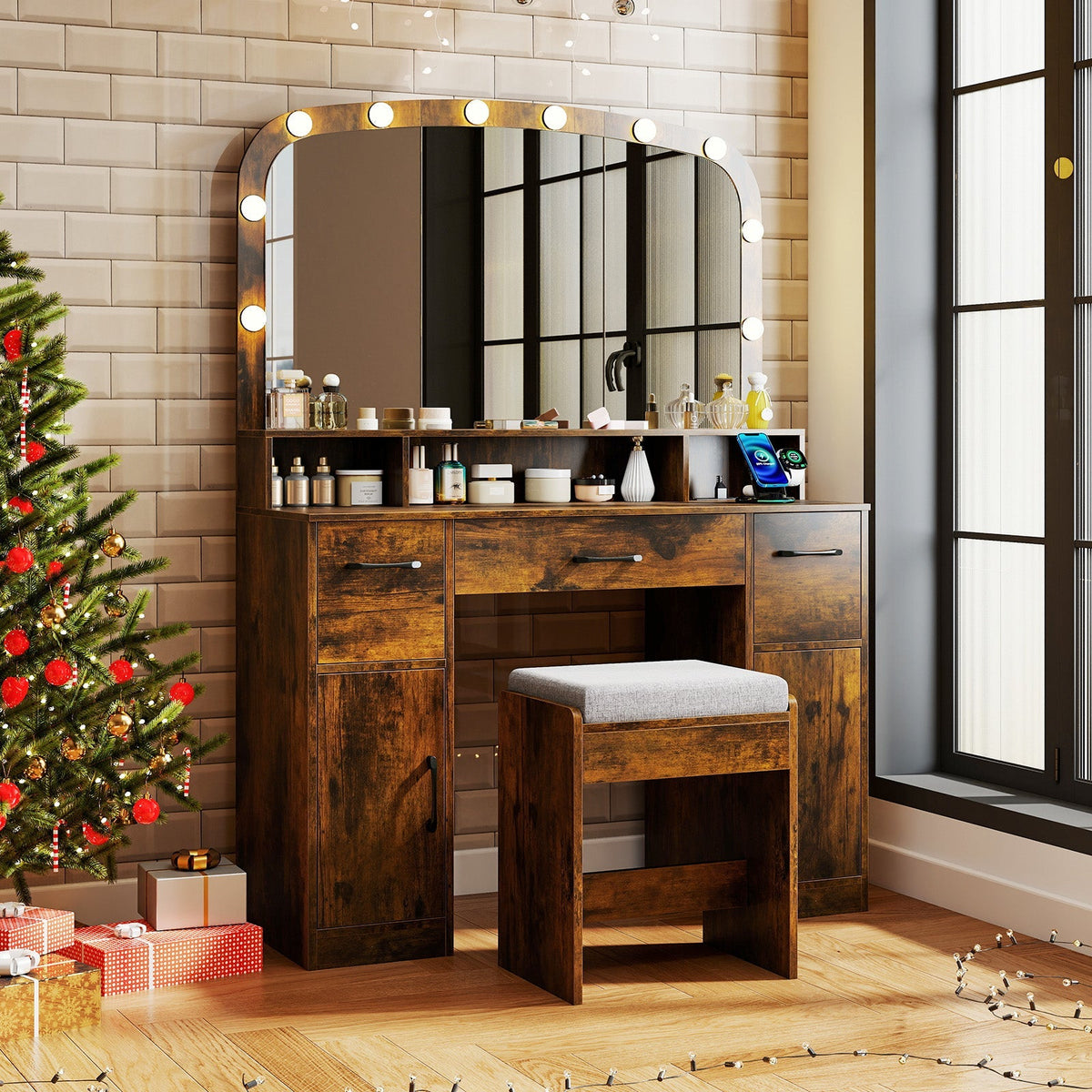 Lighted Makeup Table/Stool