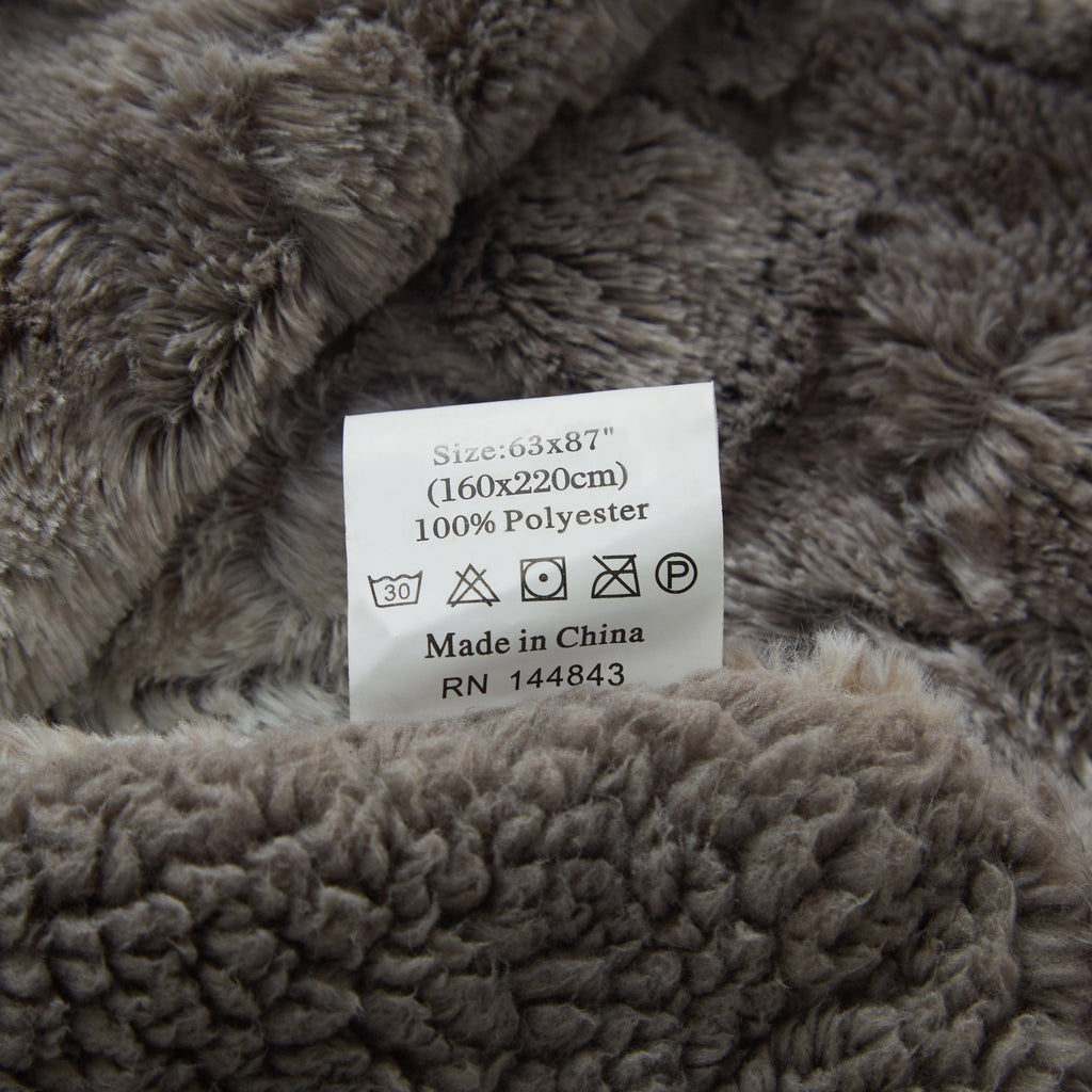 Silver Snow Giraffe Faux Fur Throw Blanket