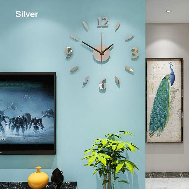 Luminous Silent Wall Clock