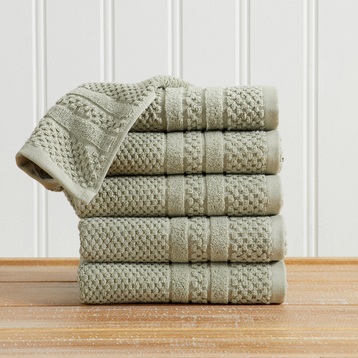 Giuliana Bath Towel Set