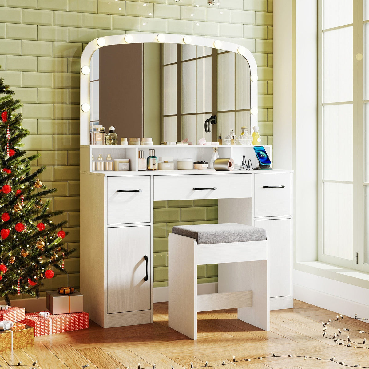 Lighted Makeup Table/Stool