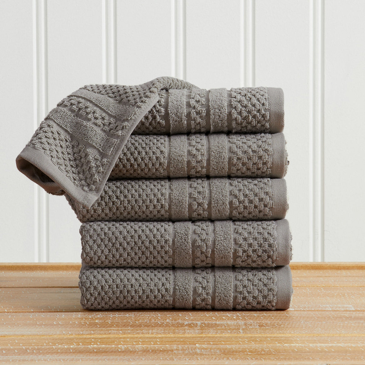 Giuliana Bath Towel Set